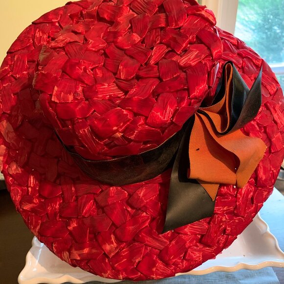 Miss Eileen Red Straw Hat with New Ribbon circa 1940 - Picture 3 of 6